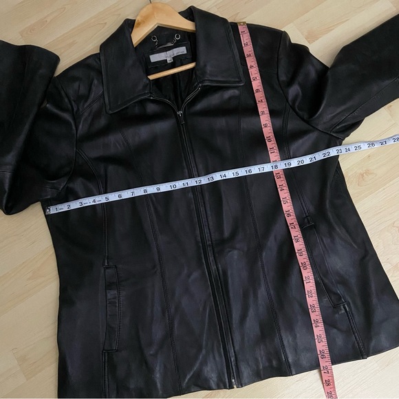 Wilson’s Leather Black Collared Zip Up Jacket - Picture 10 of 10